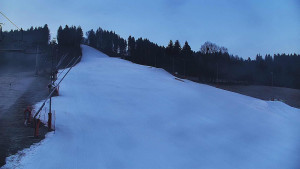 Skiareál Karolinka - Sjezdovka Karolinka - 4.3.2026 v 06:33 Skiareál Karolinka - Sjezdovka Karolinka - 4.3.2026 v 06:33