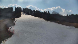 Skiareál Karolinka - Sjezdovka Karolinka - 4.3.2026 v 11:45 Skiareál Karolinka - Sjezdovka Karolinka - 4.3.2026 v 11:45