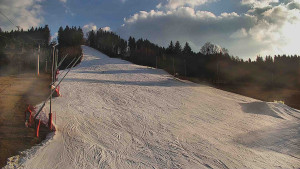 Skiareál Karolinka - Sjezdovka Karolinka - 4.3.2026 v 15:45 Skiareál Karolinka - Sjezdovka Karolinka - 4.3.2026 v 15:45