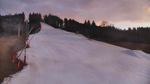 Skiareál Karolinka - Sjezdovka Karolinka - 4.3.2026 v 17:16 Skiareál Karolinka - Sjezdovka Karolinka - 4.3.2026 v 17:16