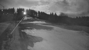 Skiareál Karolinka - Sjezdovka Karolinka - 2.4.2026 v 00:45 Skiareál Karolinka - Sjezdovka Karolinka - 2.4.2026 v 00:45