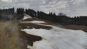 Skiareál Karolinka - Sjezdovka Karolinka - 2.4.2026 v 10:45 Skiareál Karolinka - Sjezdovka Karolinka - 2.4.2026 v 10:45