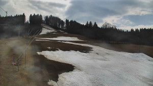 Skiareál Karolinka - Sjezdovka Karolinka - 2.4.2026 v 13:16 Skiareál Karolinka - Sjezdovka Karolinka - 2.4.2026 v 13:16