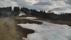 Skiareál Karolinka - Sjezdovka Karolinka - 2.4.2026 v 13:33 Skiareál Karolinka - Sjezdovka Karolinka - 2.4.2026 v 13:33