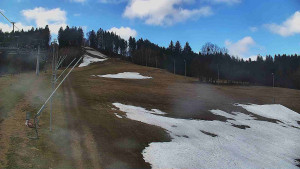 Skiareál Karolinka - Sjezdovka Karolinka - 8.4.2026 v 07:45 Skiareál Karolinka - Sjezdovka Karolinka - 8.4.2026 v 07:45