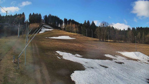 Skiareál Karolinka - Sjezdovka Karolinka - 8.4.2026 v 08:15 Skiareál Karolinka - Sjezdovka Karolinka - 8.4.2026 v 08:15