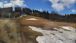 Skiareál Karolinka - Sjezdovka Karolinka - 8.4.2026 v 08:33 Skiareál Karolinka - Sjezdovka Karolinka - 8.4.2026 v 08:33