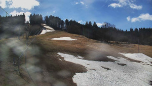 Skiareál Karolinka - Sjezdovka Karolinka - 8.4.2026 v 11:45 Skiareál Karolinka - Sjezdovka Karolinka - 8.4.2026 v 11:45