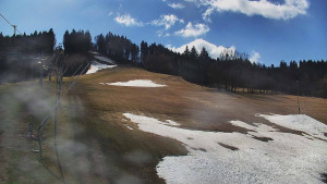 Skiareál Karolinka - Sjezdovka Karolinka - 8.4.2026 v 12:03 Skiareál Karolinka - Sjezdovka Karolinka - 8.4.2026 v 12:03