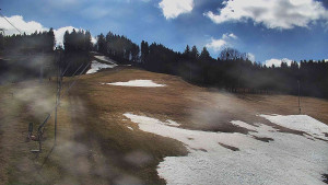 Skiareál Karolinka - Sjezdovka Karolinka - 8.4.2026 v 12:45 Skiareál Karolinka - Sjezdovka Karolinka - 8.4.2026 v 12:45