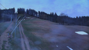 Skiareál Karolinka - Sjezdovka Karolinka - 19.4.2026 v 05:30 Skiareál Karolinka - Sjezdovka Karolinka - 19.4.2026 v 05:30