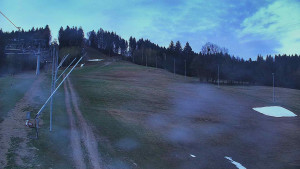 Skiareál Karolinka - Sjezdovka Karolinka - 19.4.2026 v 05:45 Skiareál Karolinka - Sjezdovka Karolinka - 19.4.2026 v 05:45