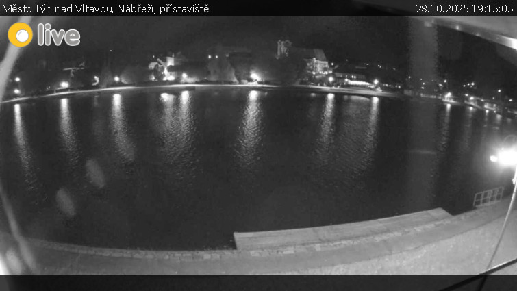 Město Týn nad Vltavou - Nábřeží, přístaviště - 28.10.2025 v 19:15 Město Týn nad Vltavou - Nábřeží, přístaviště - 28.10.2025 v 19:15