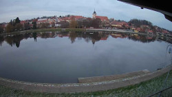 Nábřeží, přístaviště