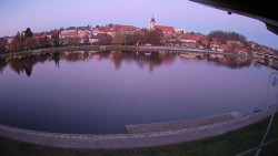 Nábřeží, přístaviště