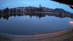 Nábřeží, přístaviště