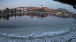 Nábřeží, přístaviště