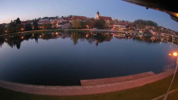 Nábřeží, přístaviště