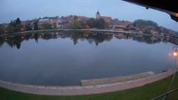 Nábřeží, přístaviště