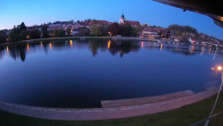 Nábřeží, přístaviště