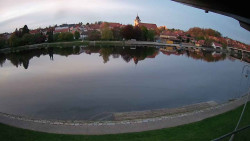 Nábřeží, přístaviště