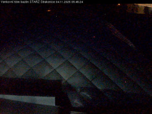 Koupaliště Strakonice - Venkovní bazén - 4.11.2025 v 05:45 Koupaliště Strakonice - Venkovní bazén - 4.11.2025 v 05:45