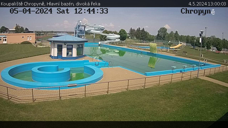 Koupaliště Chropyně - Hlavní bazén, divoká řeka - 4.5.2024 v 13:00