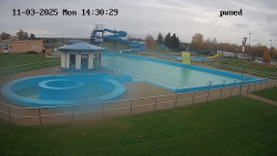 Hlavní bazén, divoká řeka