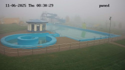 Hlavní bazén, divoká řeka