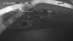 Hlavní bazén, divoká řeka