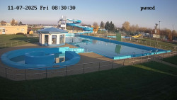 Hlavní bazén, divoká řeka