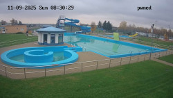 Hlavní bazén, divoká řeka