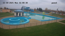 Hlavní bazén, divoká řeka