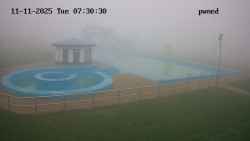 Hlavní bazén, divoká řeka