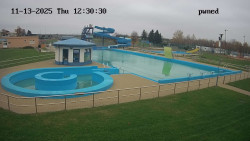 Hlavní bazén, divoká řeka