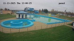 Hlavní bazén, divoká řeka