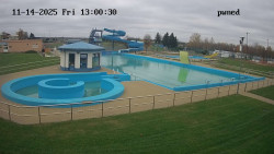 Hlavní bazén, divoká řeka