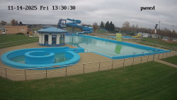 Hlavní bazén, divoká řeka