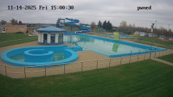 Hlavní bazén, divoká řeka