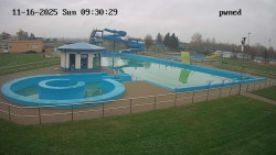 Hlavní bazén, divoká řeka