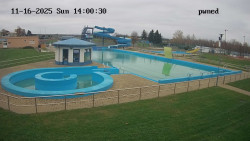 Hlavní bazén, divoká řeka