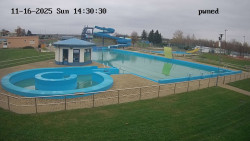 Hlavní bazén, divoká řeka