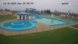 Hlavní bazén, divoká řeka