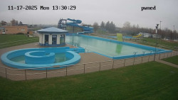 Hlavní bazén, divoká řeka