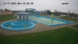 Hlavní bazén, divoká řeka