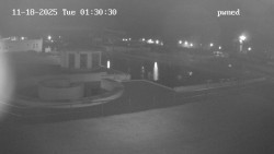 Hlavní bazén, divoká řeka