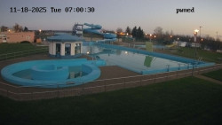 Hlavní bazén, divoká řeka