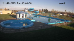 Hlavní bazén, divoká řeka