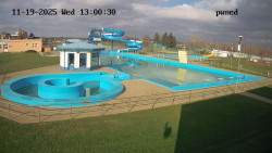 Hlavní bazén, divoká řeka