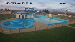 Hlavní bazén, divoká řeka